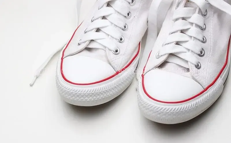 未来潮流：Qwens361系列全新2025版儿童运动鞋设计